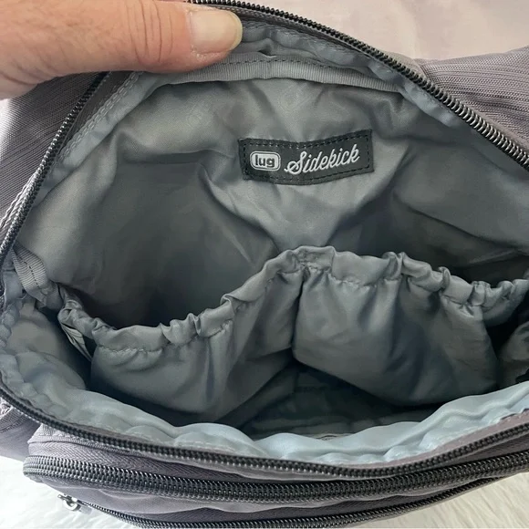 Lug Crossbody Bag sidekick - Picture 4 of 12